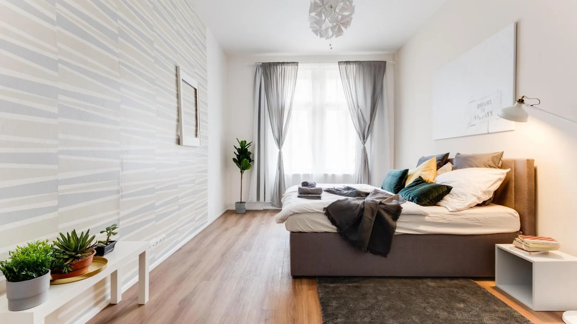 Lovely 2Bds Apt In The Center - Stp7 Prague