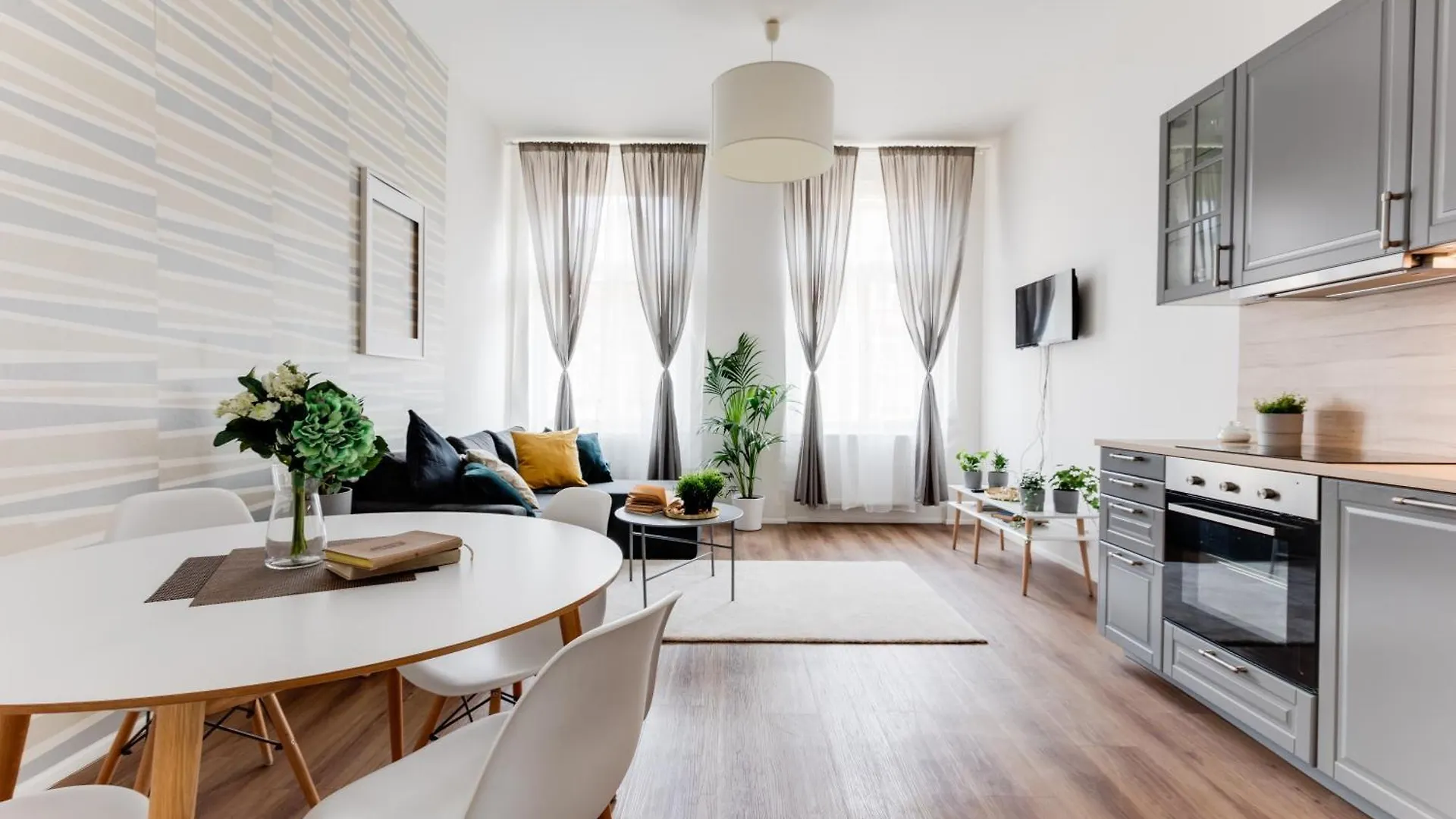 Lovely 2Bds Apt In The Center - Stp7 布拉格